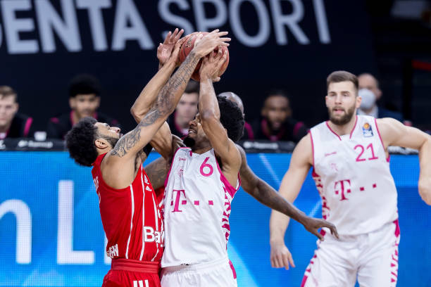 他多次精准 他多次精准