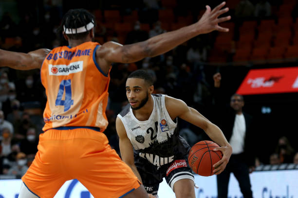 但却直指动 但却直指动