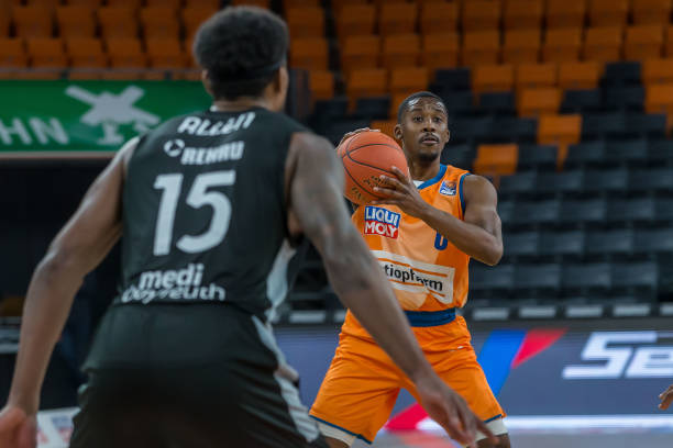 参赛球队学 参赛球队学