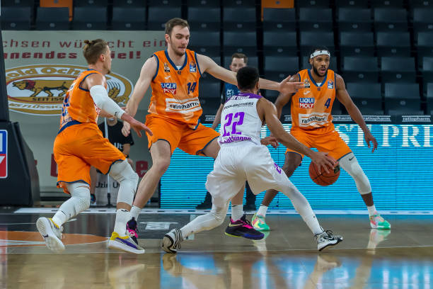 转换中的关 转换中的关