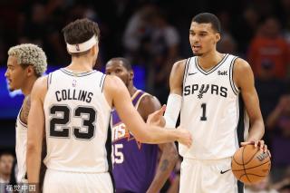 出人意料地 出人意料地